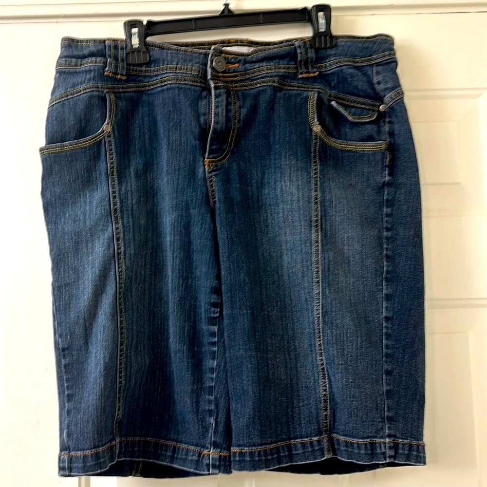 Venezia Denim Shorts Dark Wash Plus 18 Button Fly Snap Back Pockets Knee Length